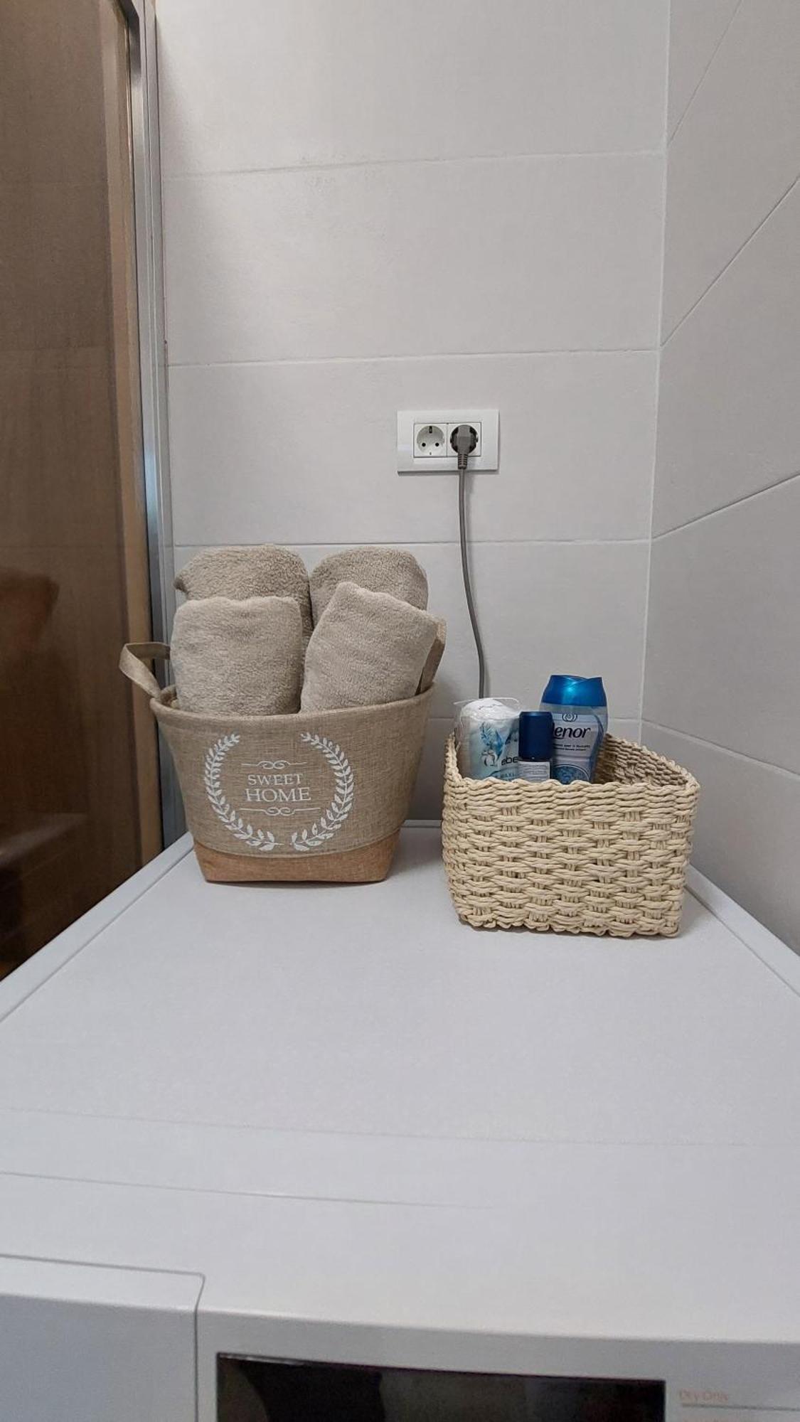 Mina Modern & Cozy Apartment Main City Square Gtc סקופיה מראה חיצוני תמונה