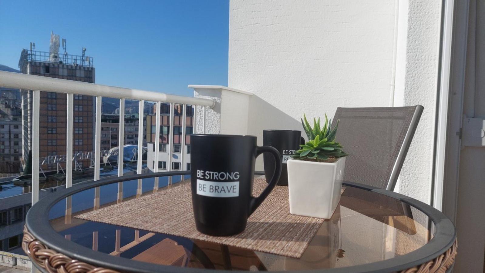Mina Modern & Cozy Apartment Main City Square Gtc סקופיה מראה חיצוני תמונה