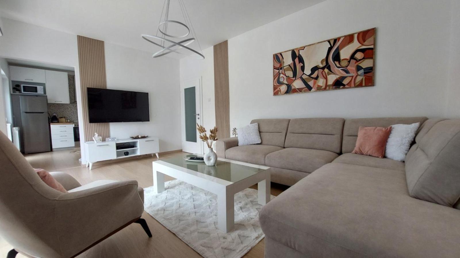 Mina Modern & Cozy Apartment Main City Square Gtc סקופיה מראה חיצוני תמונה