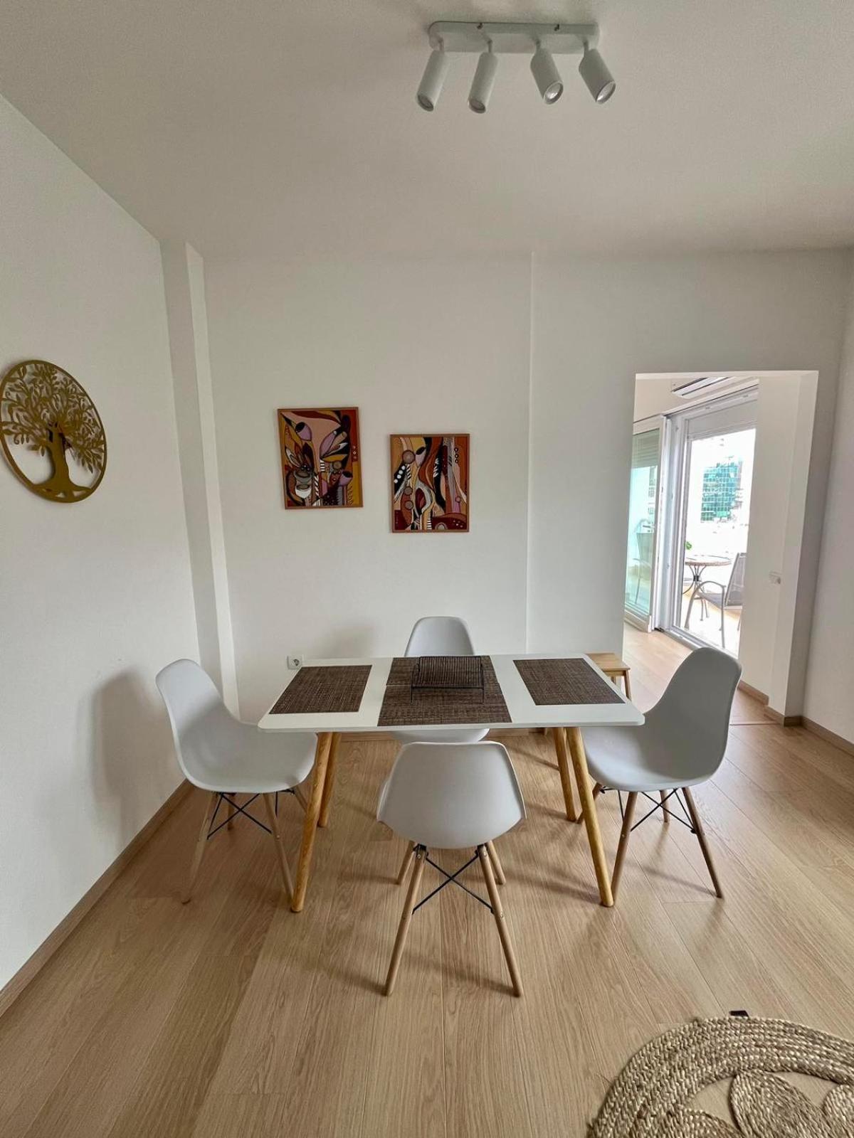 Mina Modern & Cozy Apartment Main City Square Gtc סקופיה מראה חיצוני תמונה