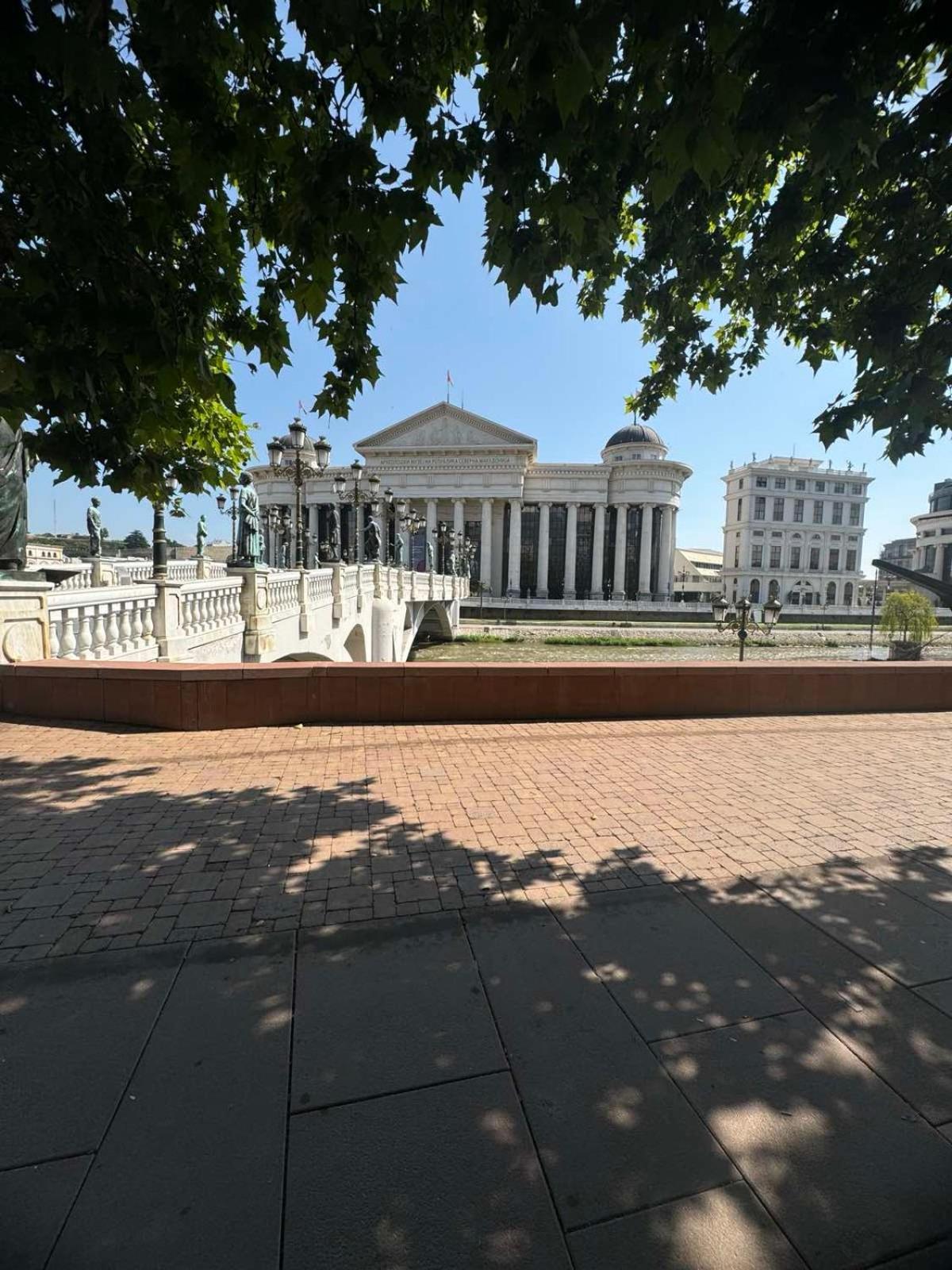 Mina Modern & Cozy Apartment Main City Square Gtc סקופיה מראה חיצוני תמונה